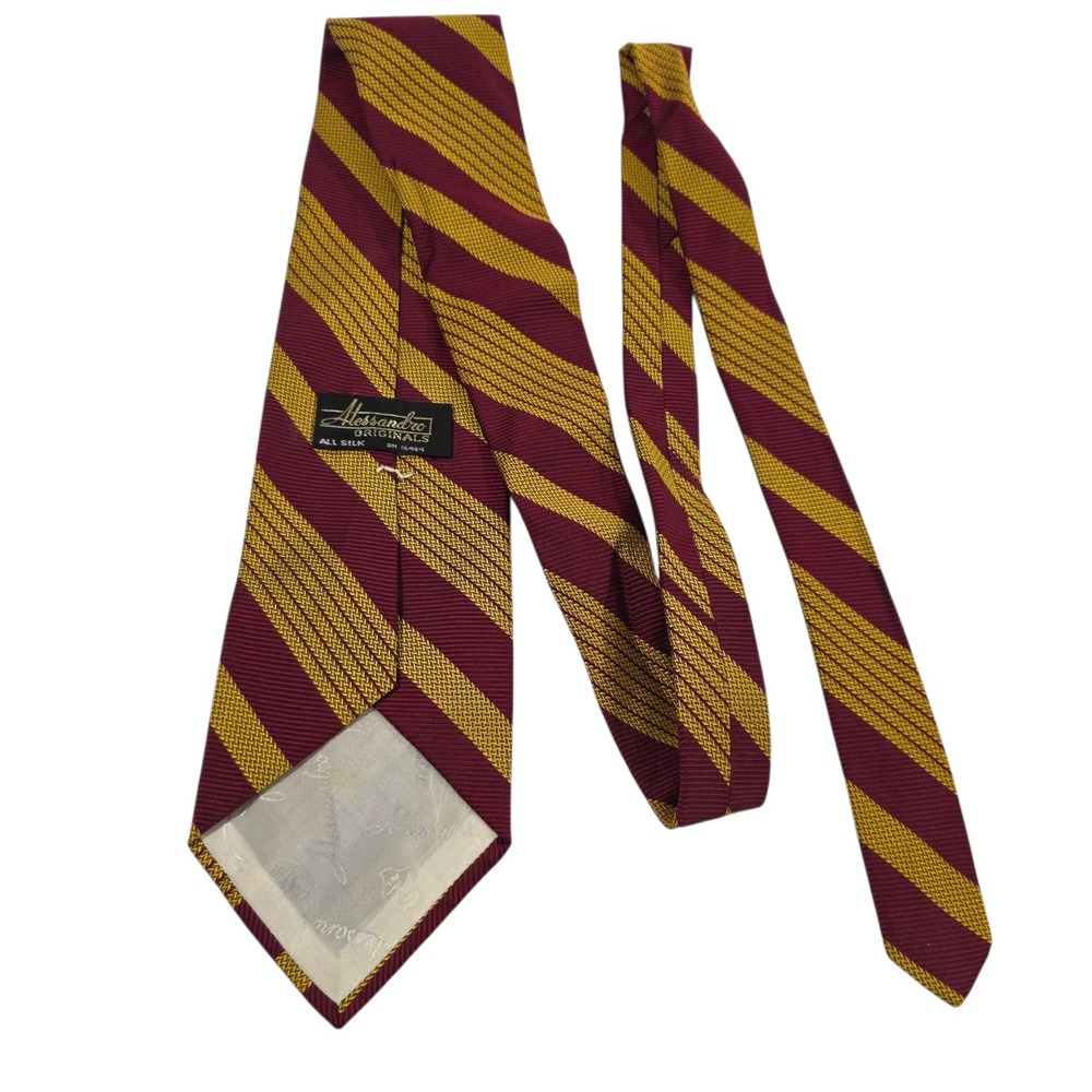 Alessandro Originals Mens Necktie‎ Gold Red Silk Striped Woven Preppy Designer